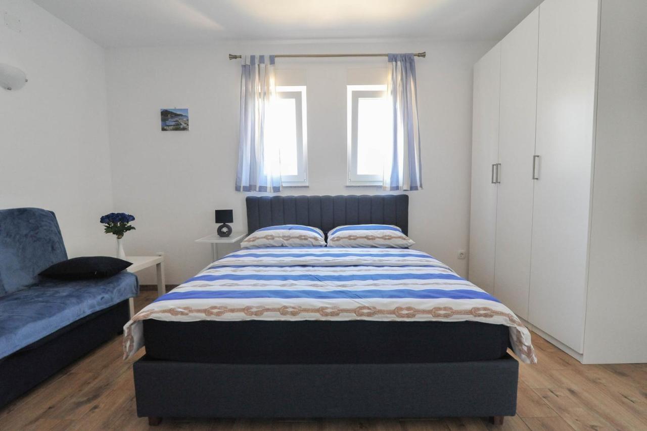 Rebecca Apartment *