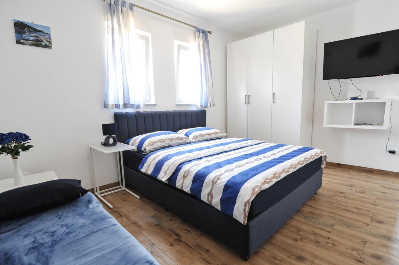 Apartament Rebecca Vir